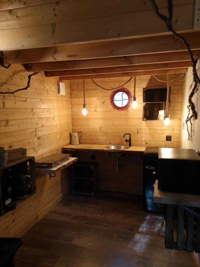 Sortilege Apartment Льомбеск Екстериор снимка