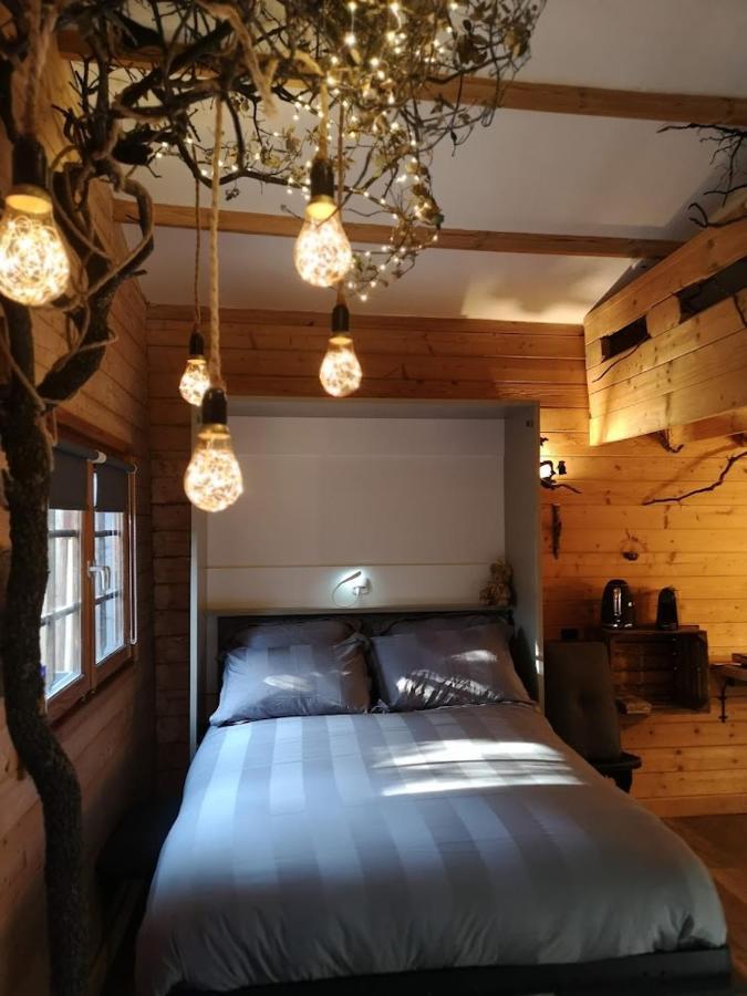 Sortilege Apartment Льомбеск Екстериор снимка